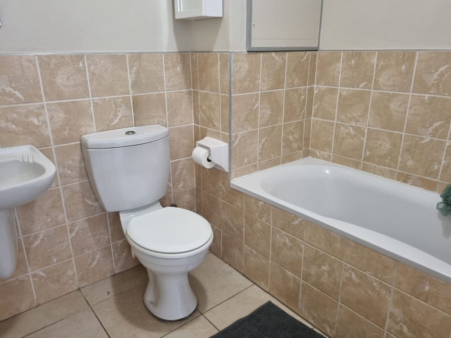 To Let 2 Bedroom Property for Rent in Winterhoek Park Eastern Cape